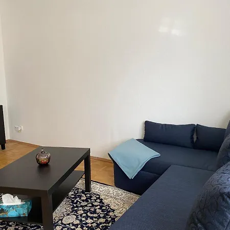 Cozy 6 At Cathedral Cologne