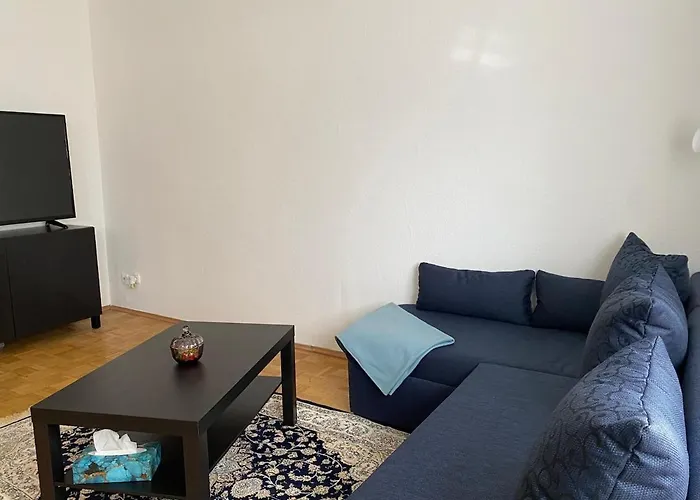 Cozy 6 At Cathedral Cologne